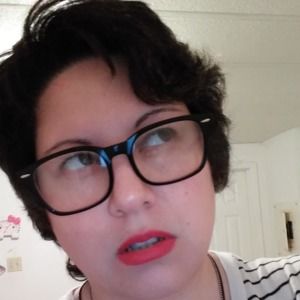 Meet your Posher, Alexis